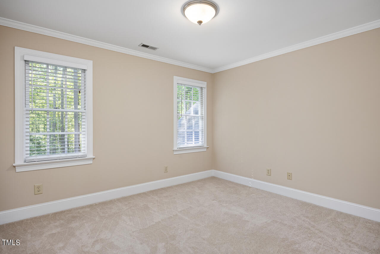 412 Grosvenor Drive Raleigh, NC 27615 - Photo 35 of 53 412-grosvenor-vacant-37