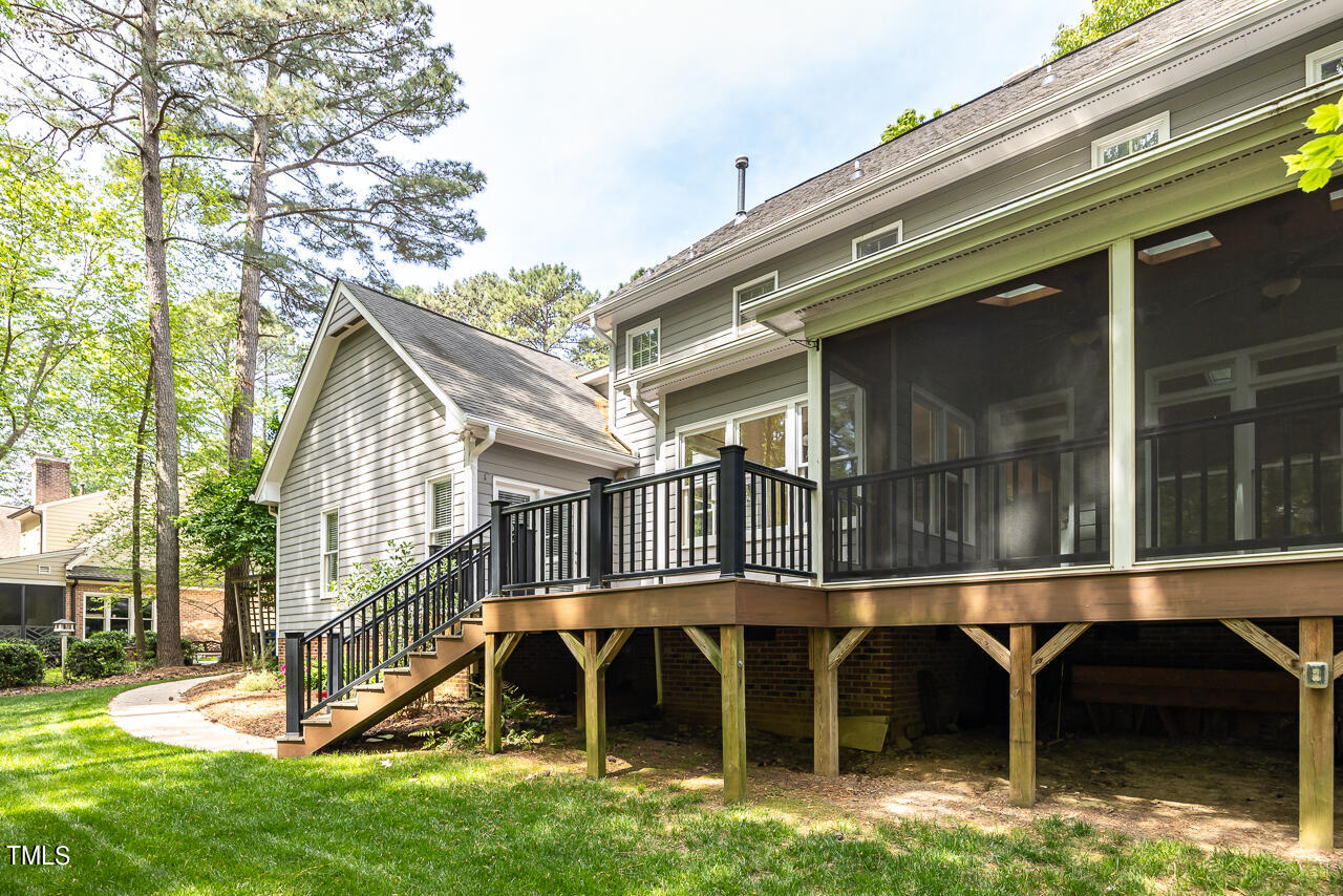 412 Grosvenor Drive Raleigh, NC 27615 - Photo 45 of 53 412-grosvenor-vacant-47