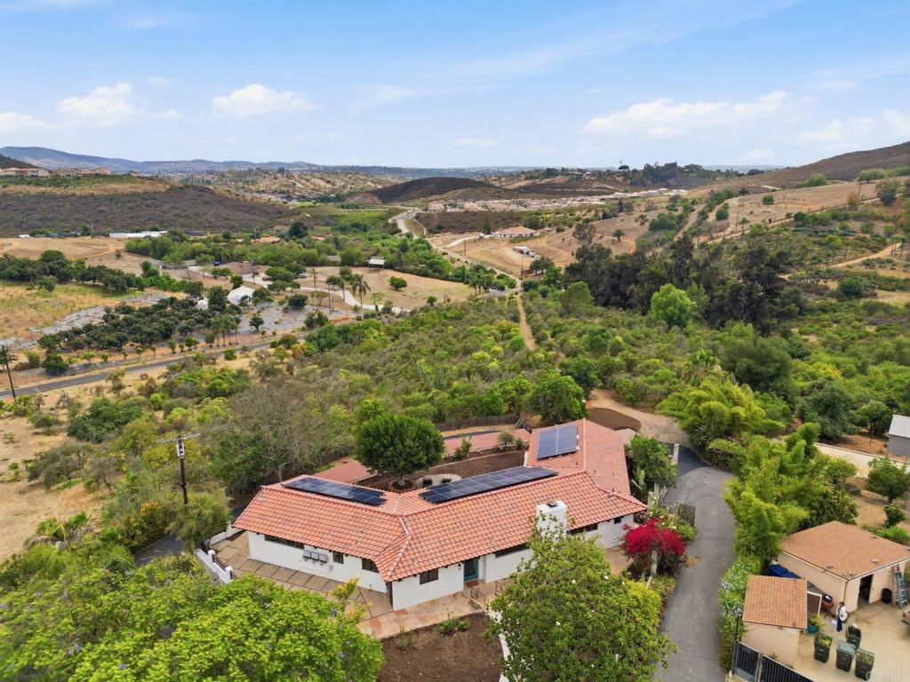1765 Robinhood Road Vista, CA 92084 - Photo 52 of 58