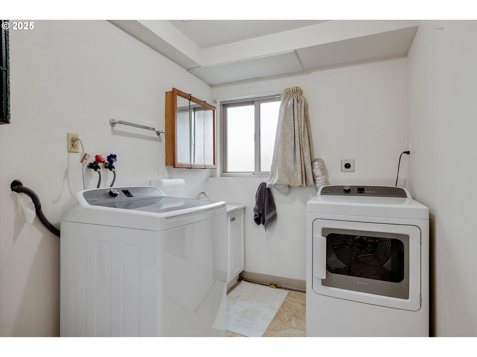 18027 Southeast Emi Street Damascus, OR 97089 - Photo 24 of 48