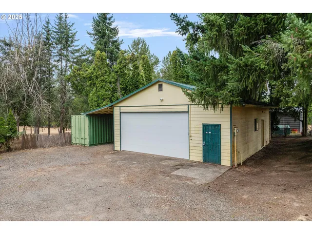 $755,900 | 18027 Southeast Emi Street, Damascus, OR 97089