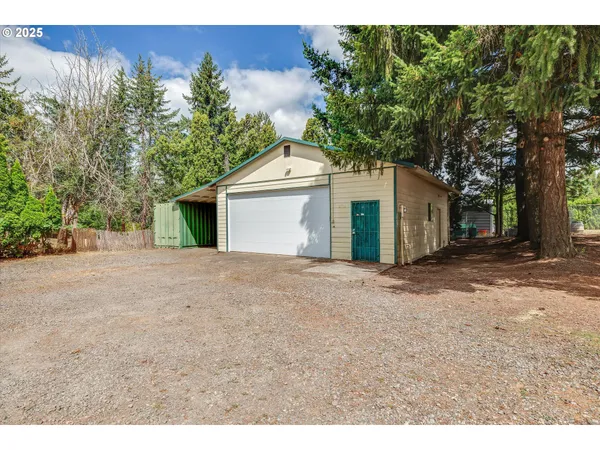 $699,000 | 18027 Southeast Emi Street, Damascus, OR 97089