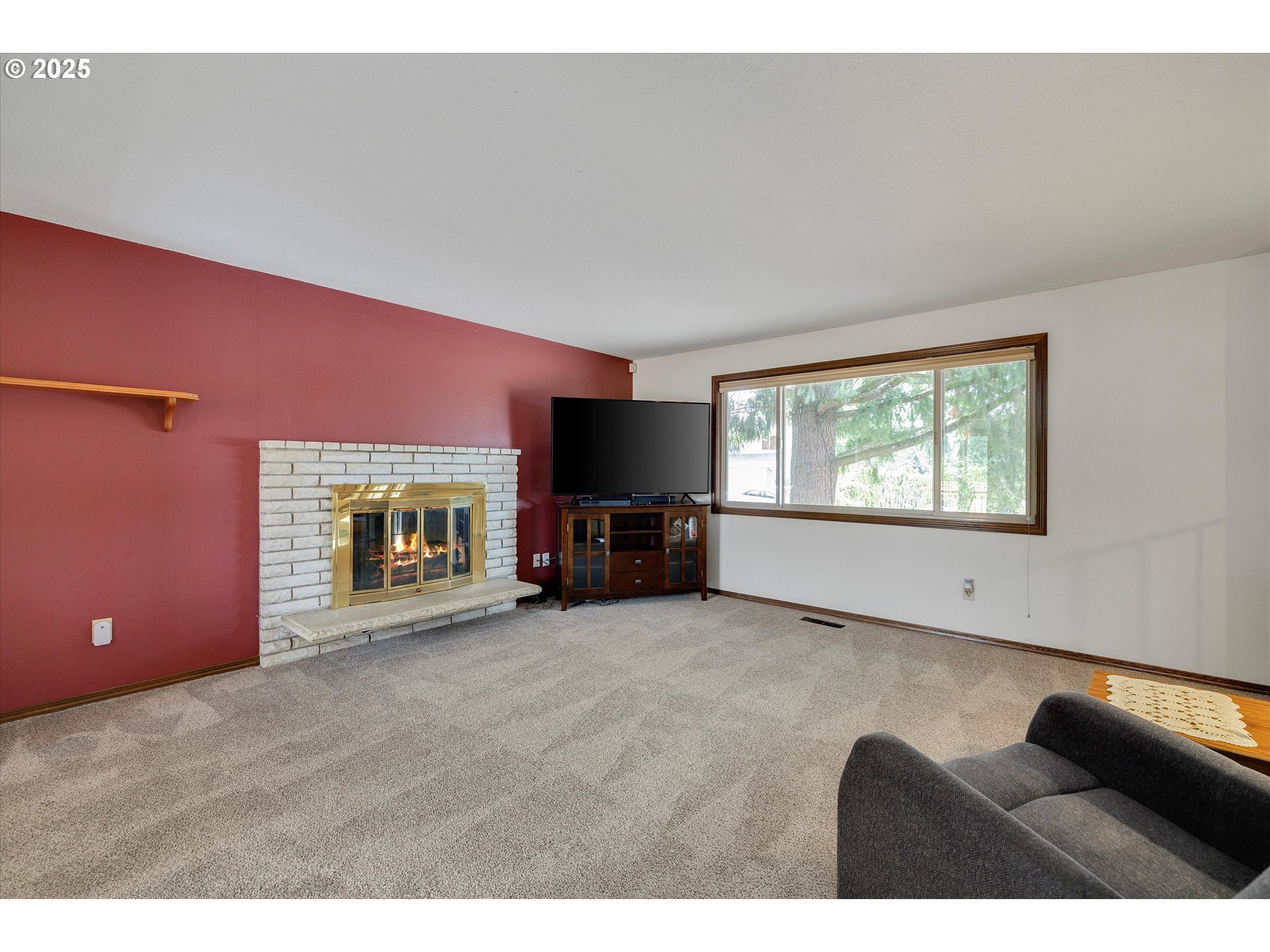 18027 Southeast Emi Street Damascus, OR 97089 - Photo 4 of 48