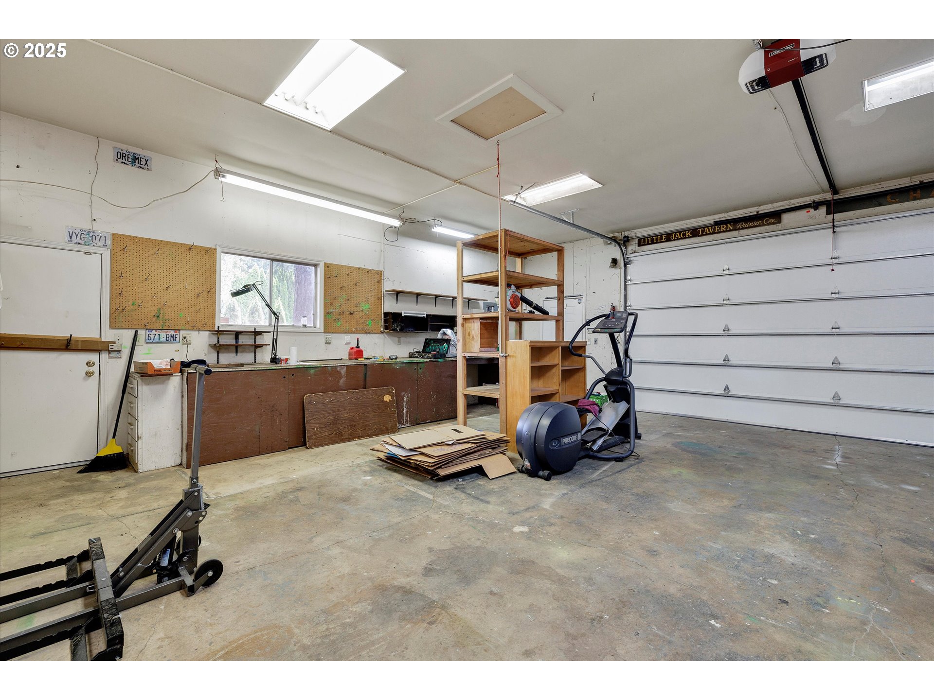 18027 Southeast Emi Street Damascus, OR 97089 - Photo 42 of 48