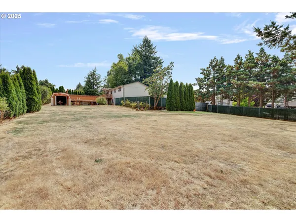 $699,000 | 18027 Southeast Emi Street, Damascus, OR 97089