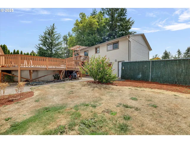 $755,900 | 18027 Southeast Emi Street, Damascus, OR 97089