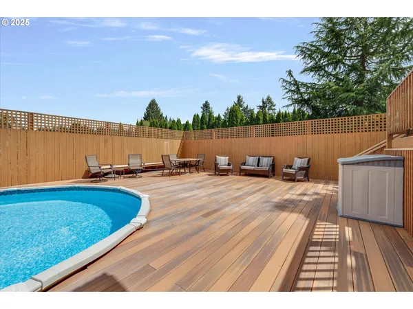$699,000 | 18027 Southeast Emi Street, Damascus, OR 97089