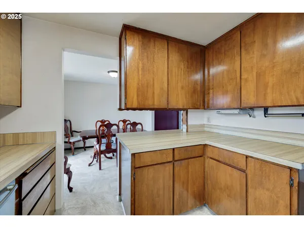 $699,000 | 18027 Southeast Emi Street, Damascus, OR 97089