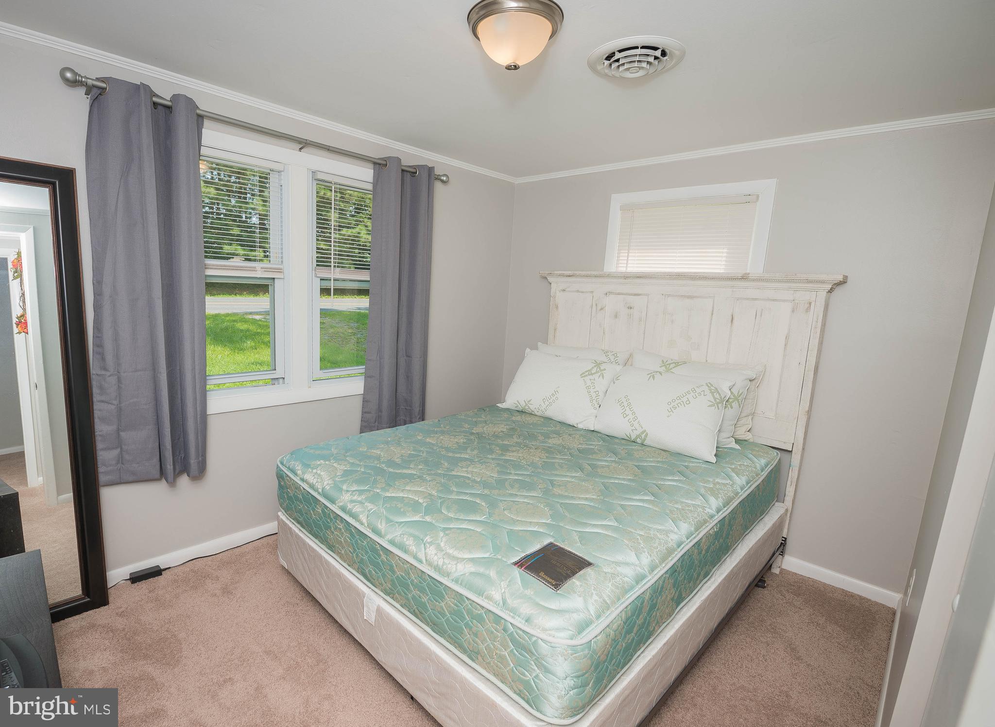 9201 Seahawk Road Berlin, MD 21811 - Photo 23 of 42 Bedroom 3