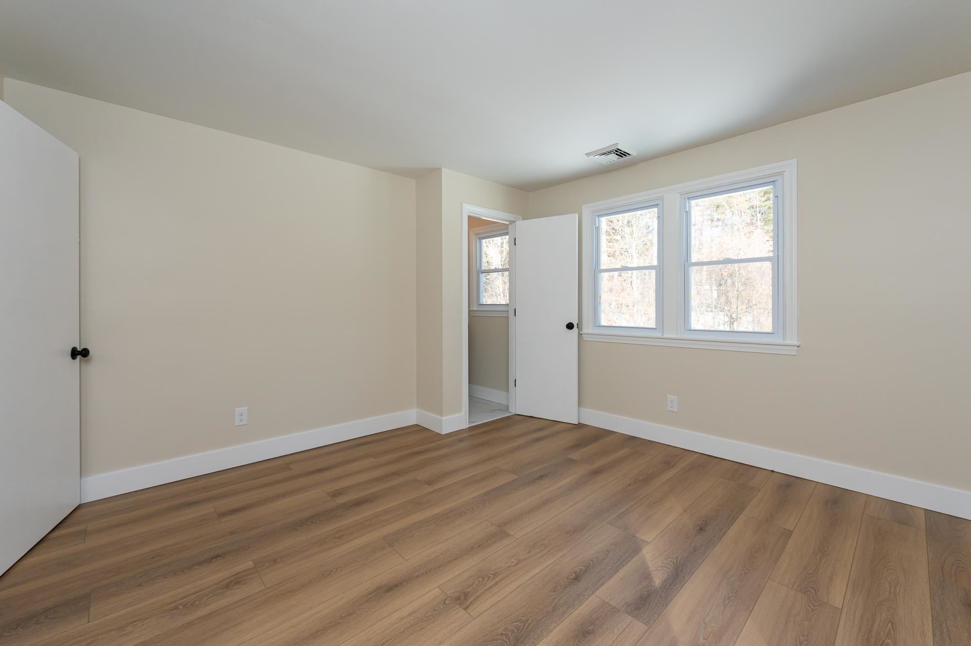 449 Silver Lake Road Hollis, NH 03049 - Photo 12 of 44