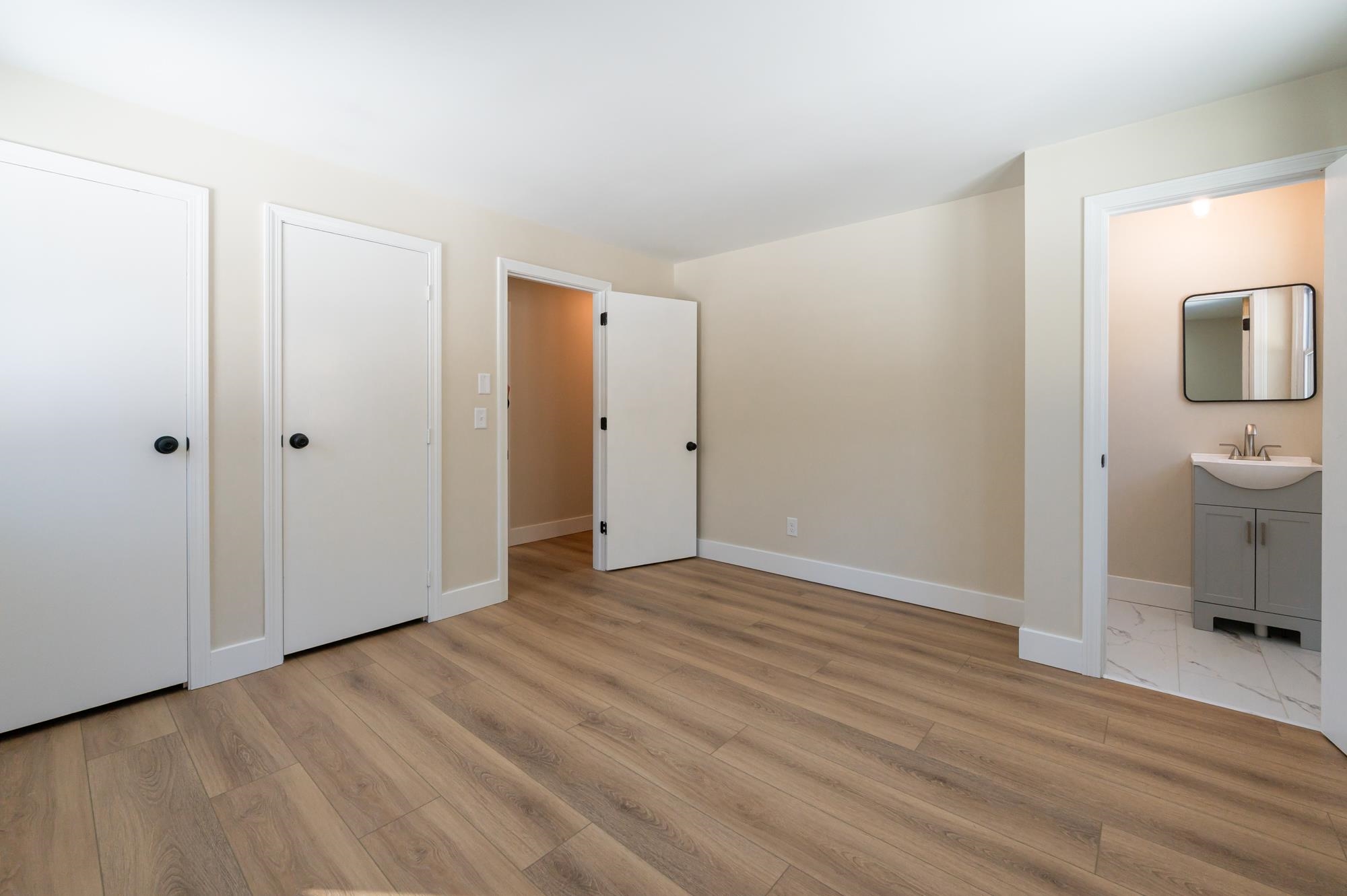 449 Silver Lake Road Hollis, NH 03049 - Photo 13 of 44