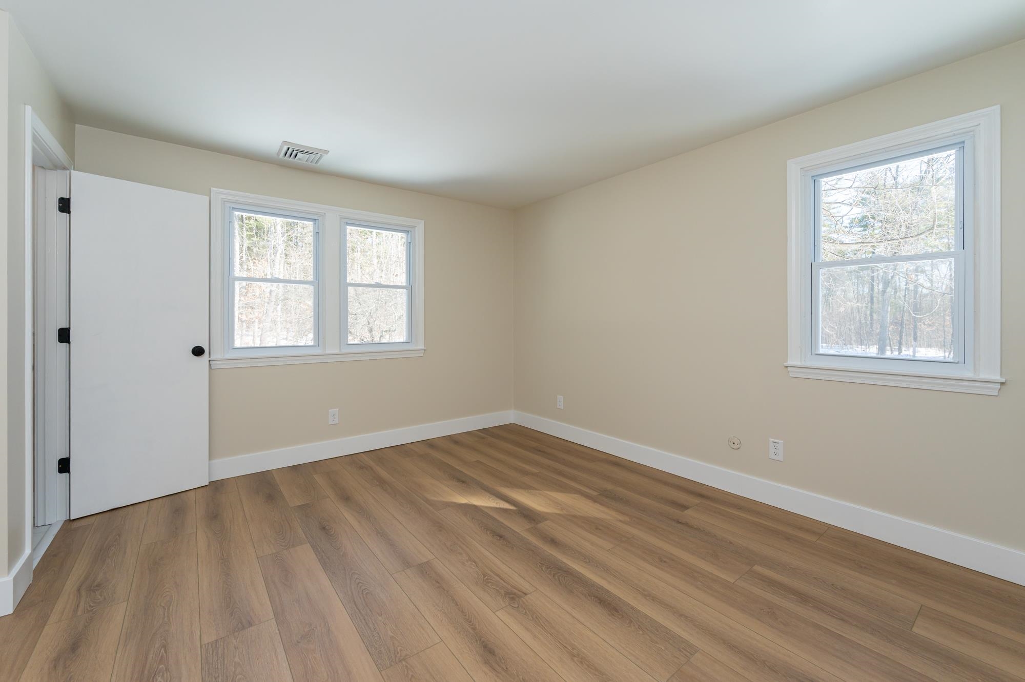 449 Silver Lake Road Hollis, NH 03049 - Photo 18 of 44