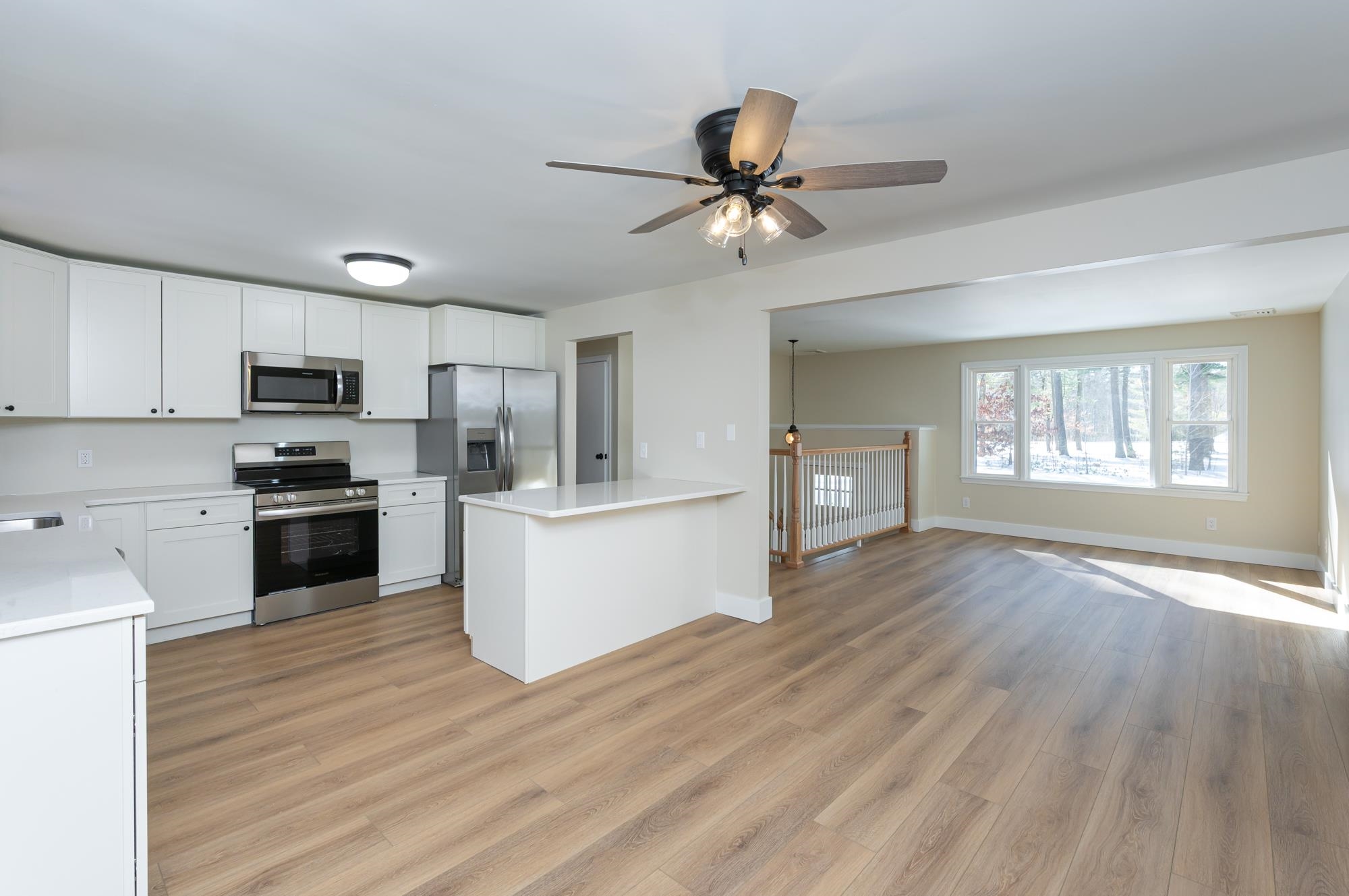 449 Silver Lake Road Hollis, NH 03049 - Photo 5 of 44