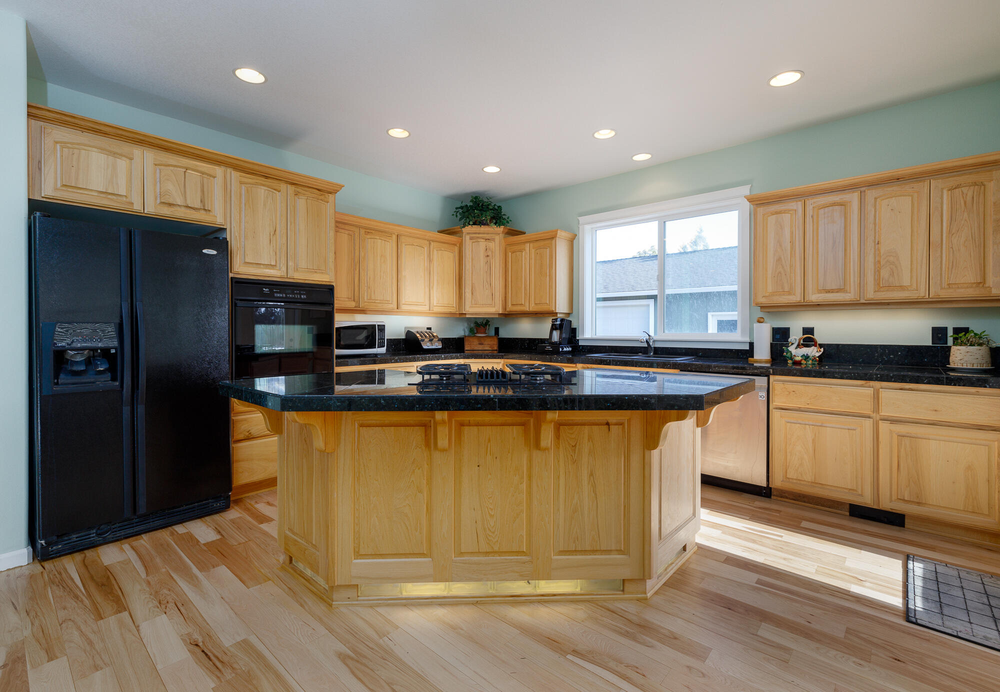 21421 Dale Road Bend, OR 97701 - Photo 21 of 32 Lisa Courtney Dale Road-11