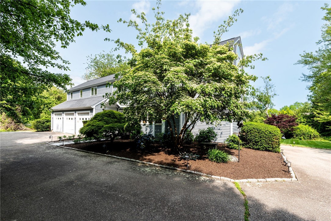 48 Wright Lane Jamestown, RI 02835 - Photo 11 of 48 Entry area and 3 car garage