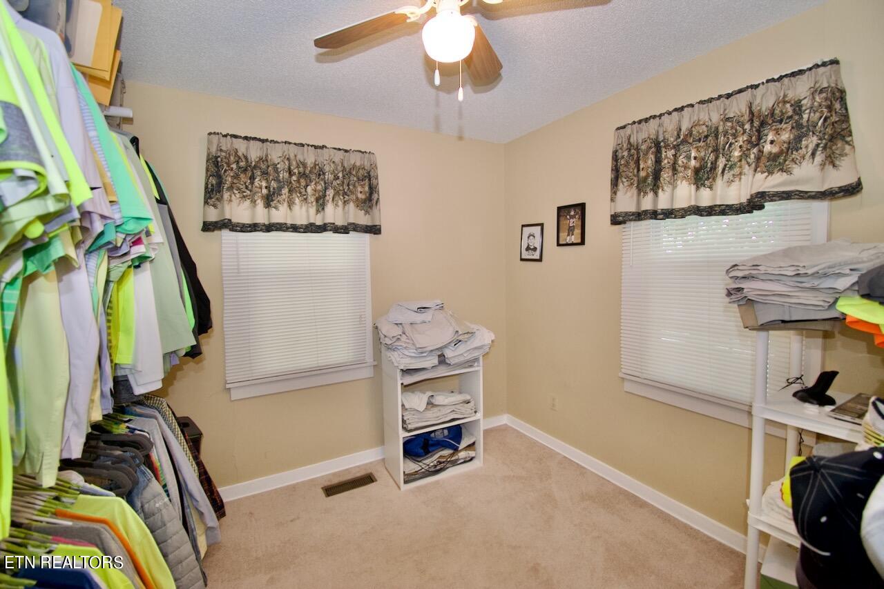 209 North Clover Hill Ridge Road Maryville, TN 37801 - Photo 20 of 44 DSC_0930
