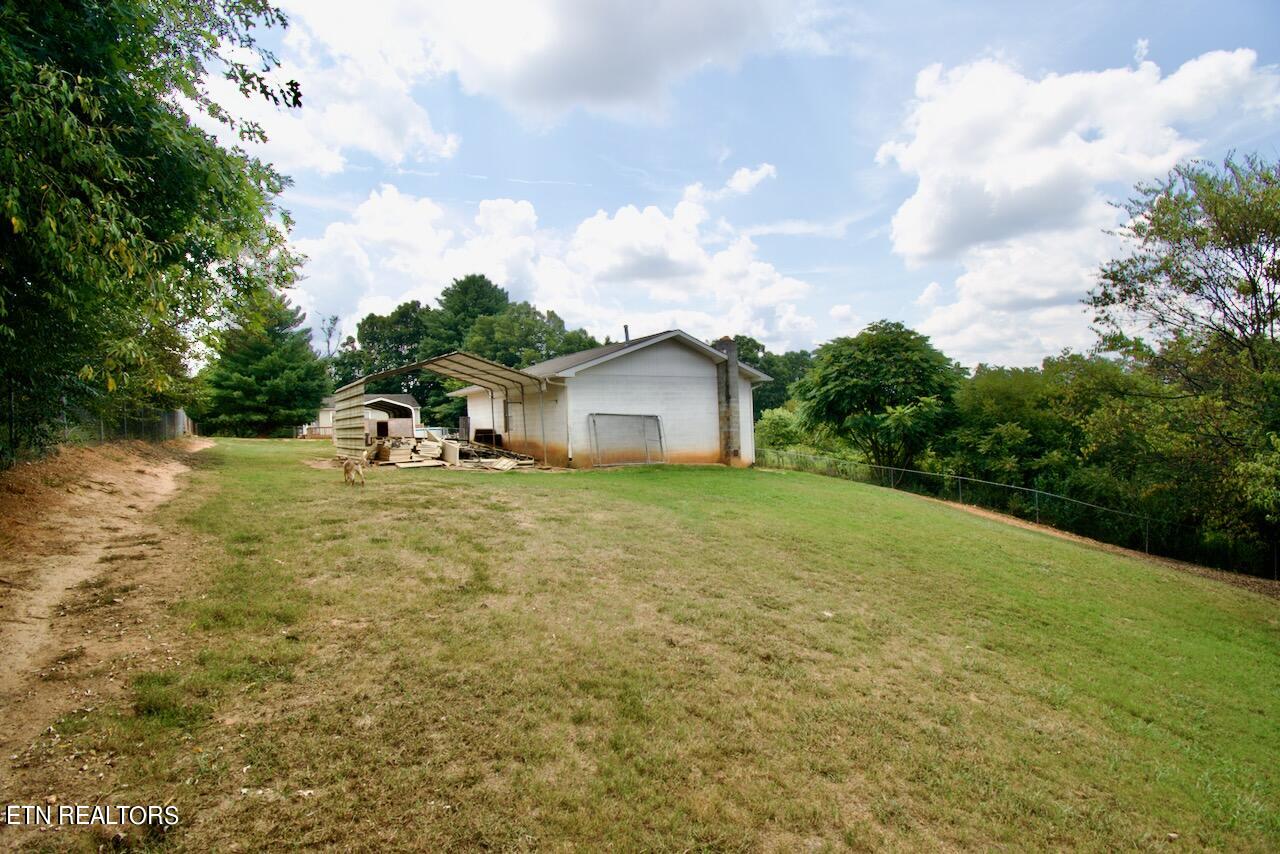 209 North Clover Hill Ridge Road Maryville, TN 37801 - Photo 42 of 44 DSC_0917