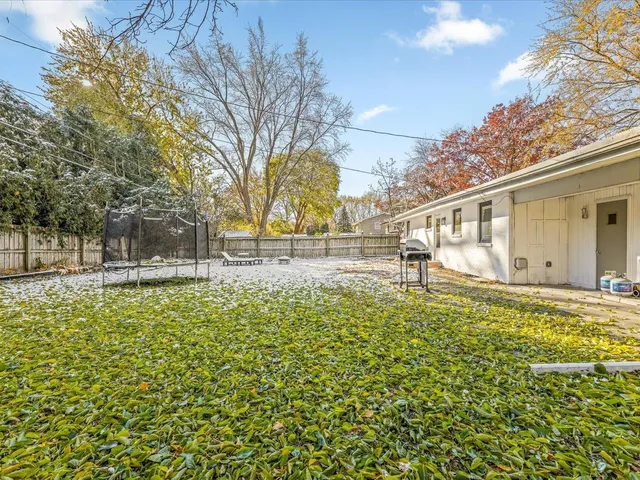 $155,000 | 1710 Lynnwood Street, Rockford, IL 61108