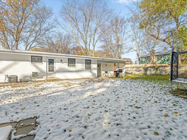 $155,000 | 1710 Lynnwood Street, Rockford, IL 61108