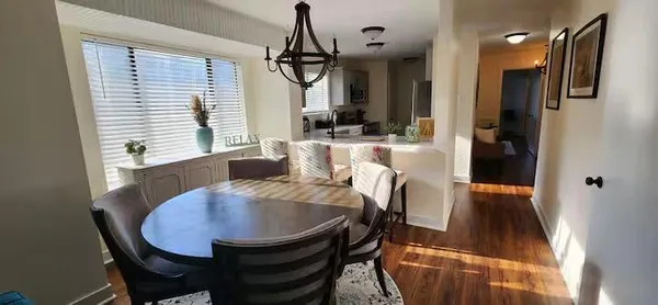 $2,000 | 8471 Yadkin Circle, Unit M, North Charleston, SC 29406