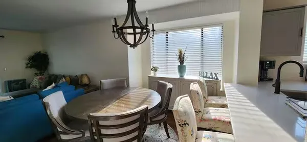 $2,000 | 8471 Yadkin Circle, Unit M, North Charleston, SC 29406