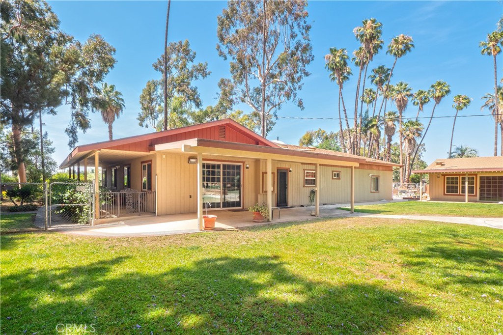 2083 Grace Street Riverside, CA 92504 - Photo 48 of 70