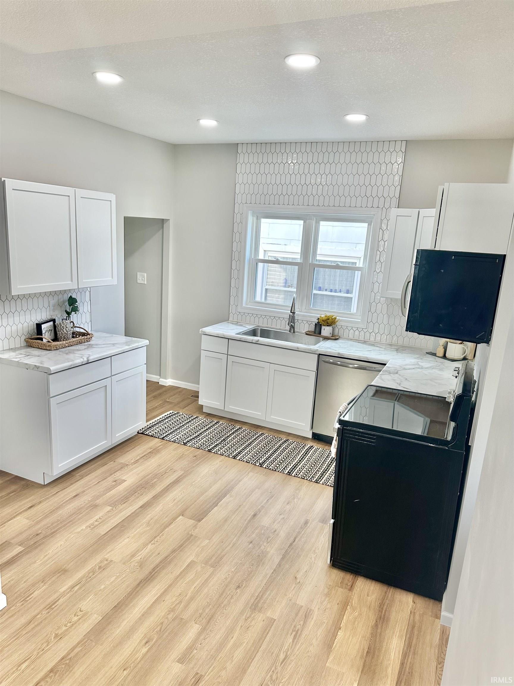 366 West 7th Street Peru, IN 46970 - Photo 12 of 34