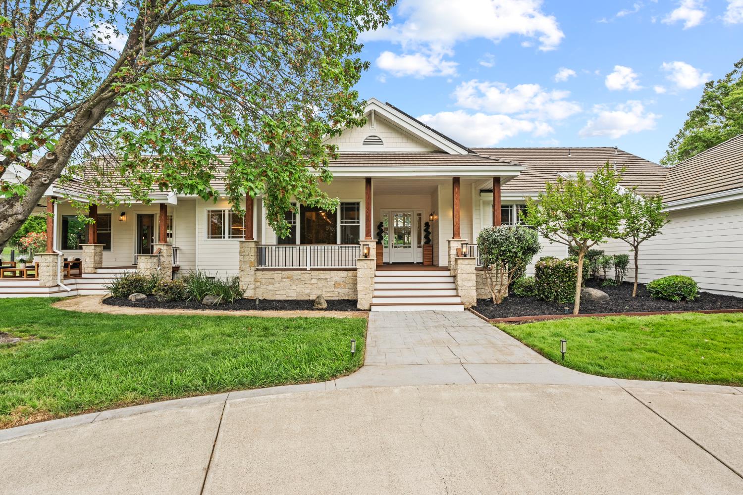 8315 Horseshoe Bar Road Loomis, CA 95650 - Photo 3 of 99