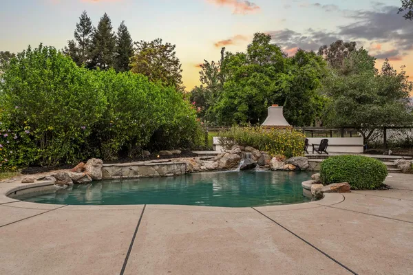 $2,649,000 | 8315 Horseshoe Bar Road, Loomis, CA 95650