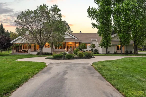 $2,649,000 | 8315 Horseshoe Bar Road, Loomis, CA 95650