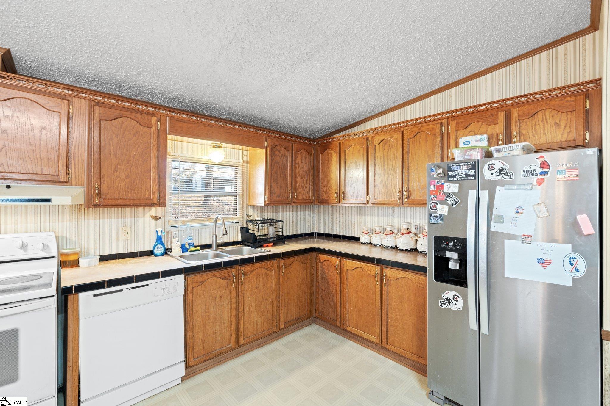 555 New Harrison Bridge Road Simpsonville, SC 29680 - Photo 8 of 17 Gallery Image 8