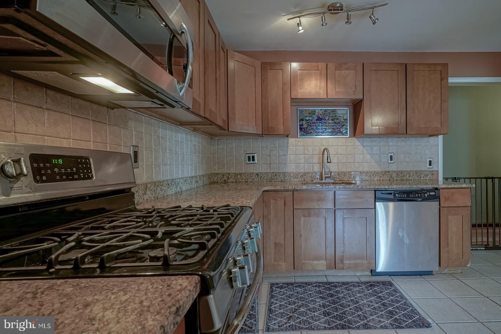 505 Egg Harbor Road Sewell, NJ 08080 - Photo 5 of 48