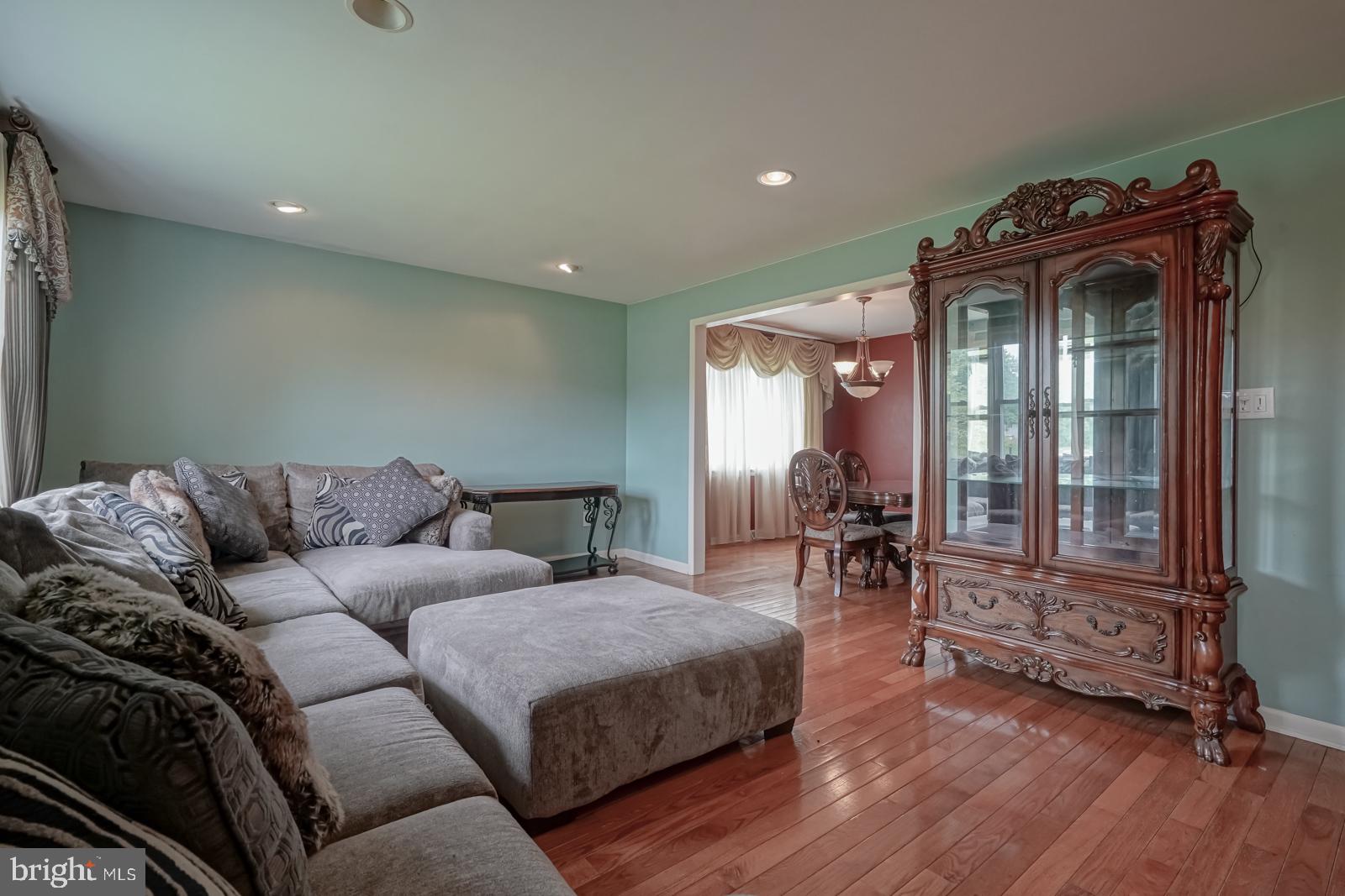 505 Egg Harbor Road Sewell, NJ 08080 - Photo 10 of 48