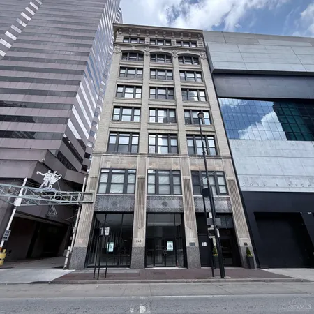 $1,499,000 | 26 East 6th Street, Unit 802, Cincinnati, OH 45202