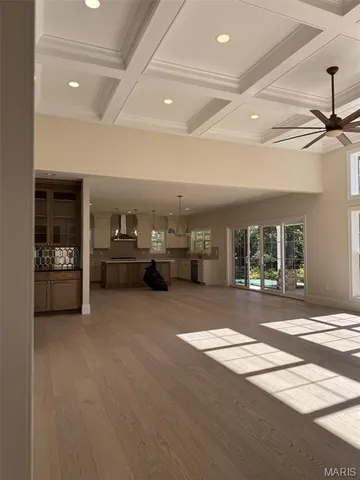 $1,899,000 | 9500 Old Bonhomme Road, St. Louis, MO 63132