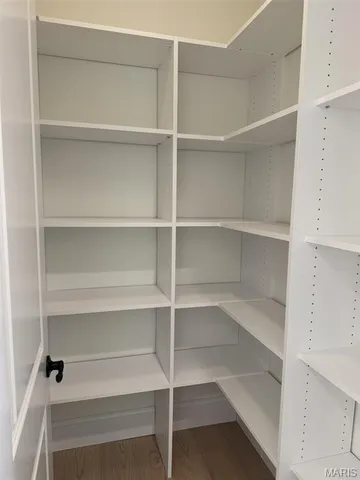 $1,899,000 | 9500 Old Bonhomme Road, St. Louis, MO 63132