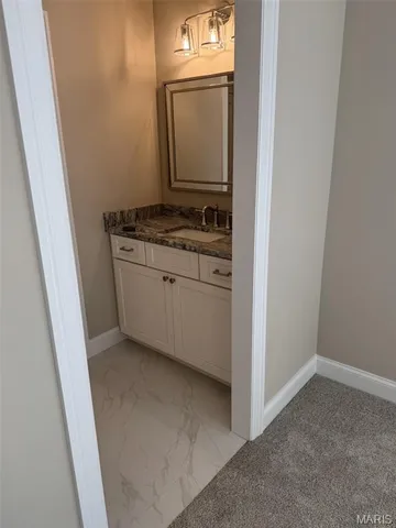 $1,899,000 | 9500 Old Bonhomme Road, St. Louis, MO 63132