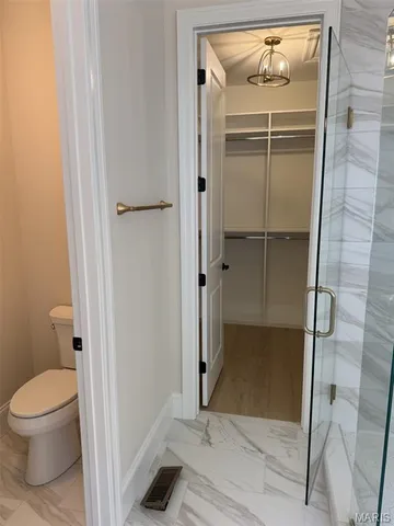 $1,899,000 | 9500 Old Bonhomme Road, St. Louis, MO 63132