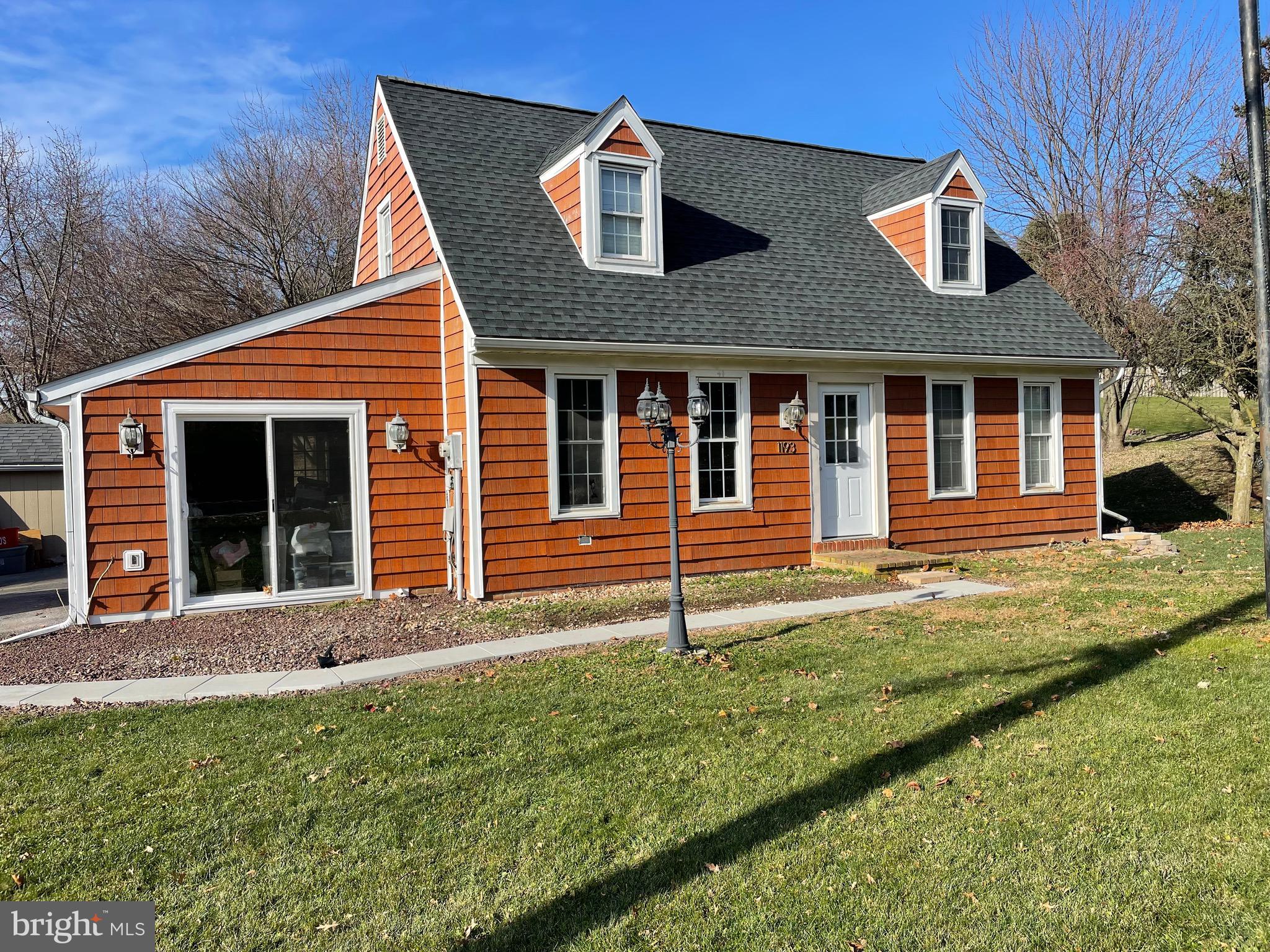 1193 West Lexington Road Manheim, PA 17545 - Photo 1 of 4 Gallery Image 1