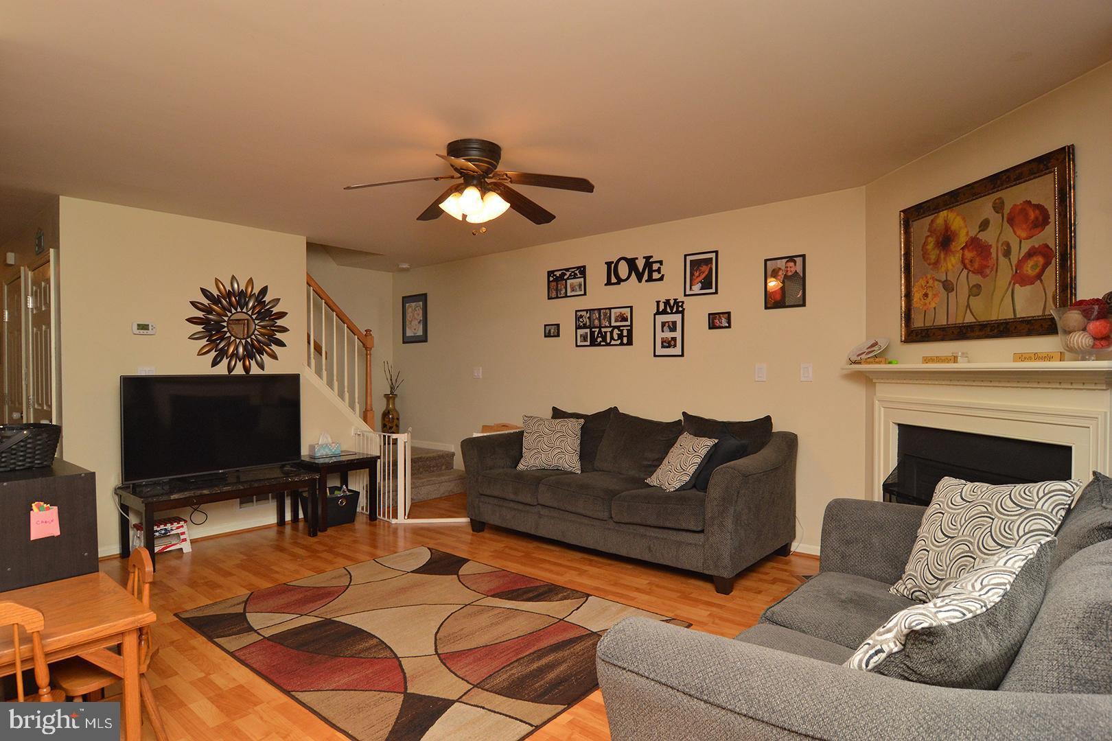 16 Heron Road Lititz, PA 17543 - Photo 3 of 27