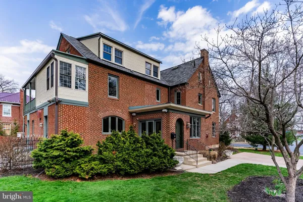 $399,900 | 118 Graham Street, Harrisburg, PA 17110