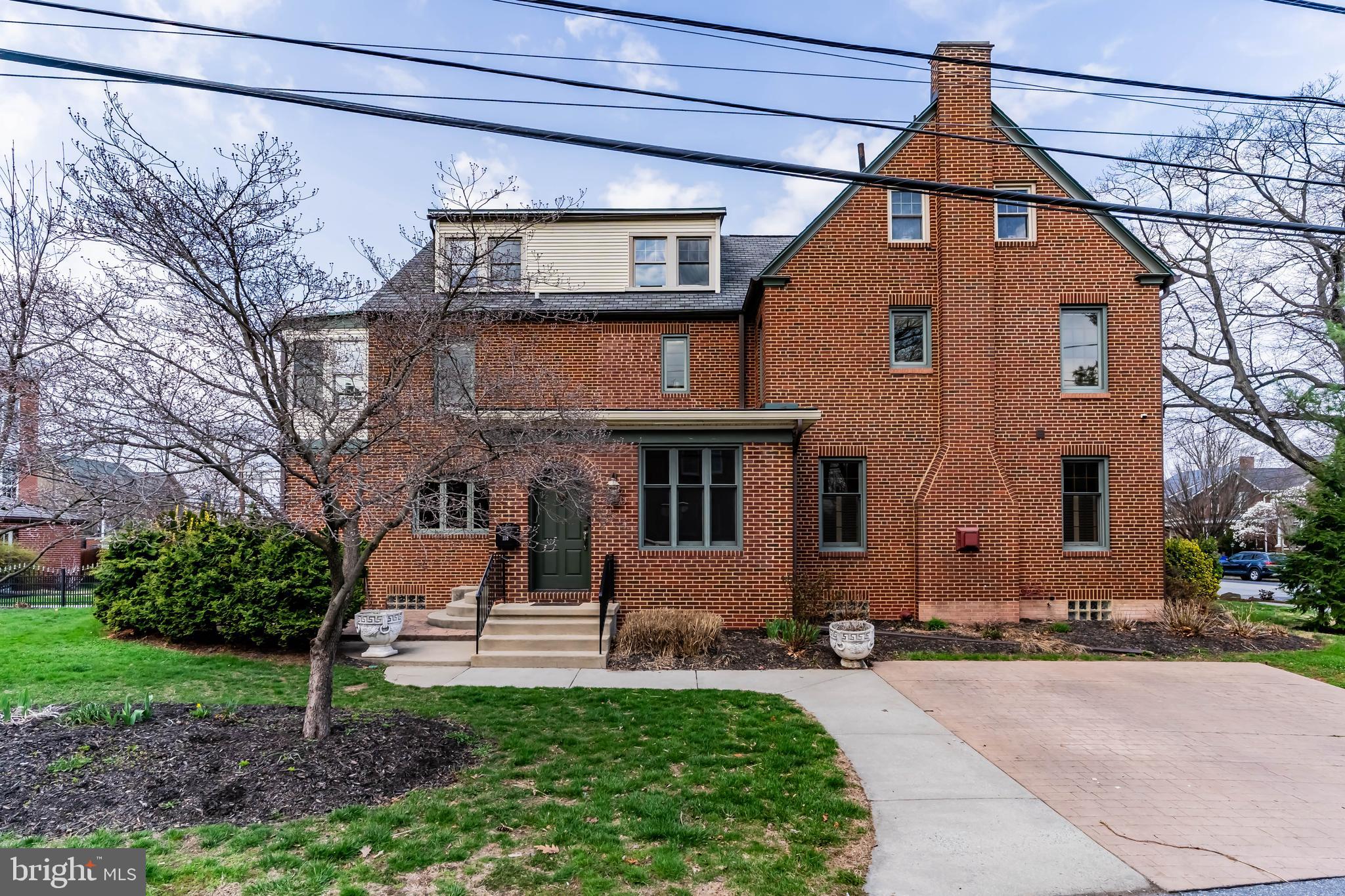 118 Graham Street Harrisburg, PA 17110 - Photo 3 of 43