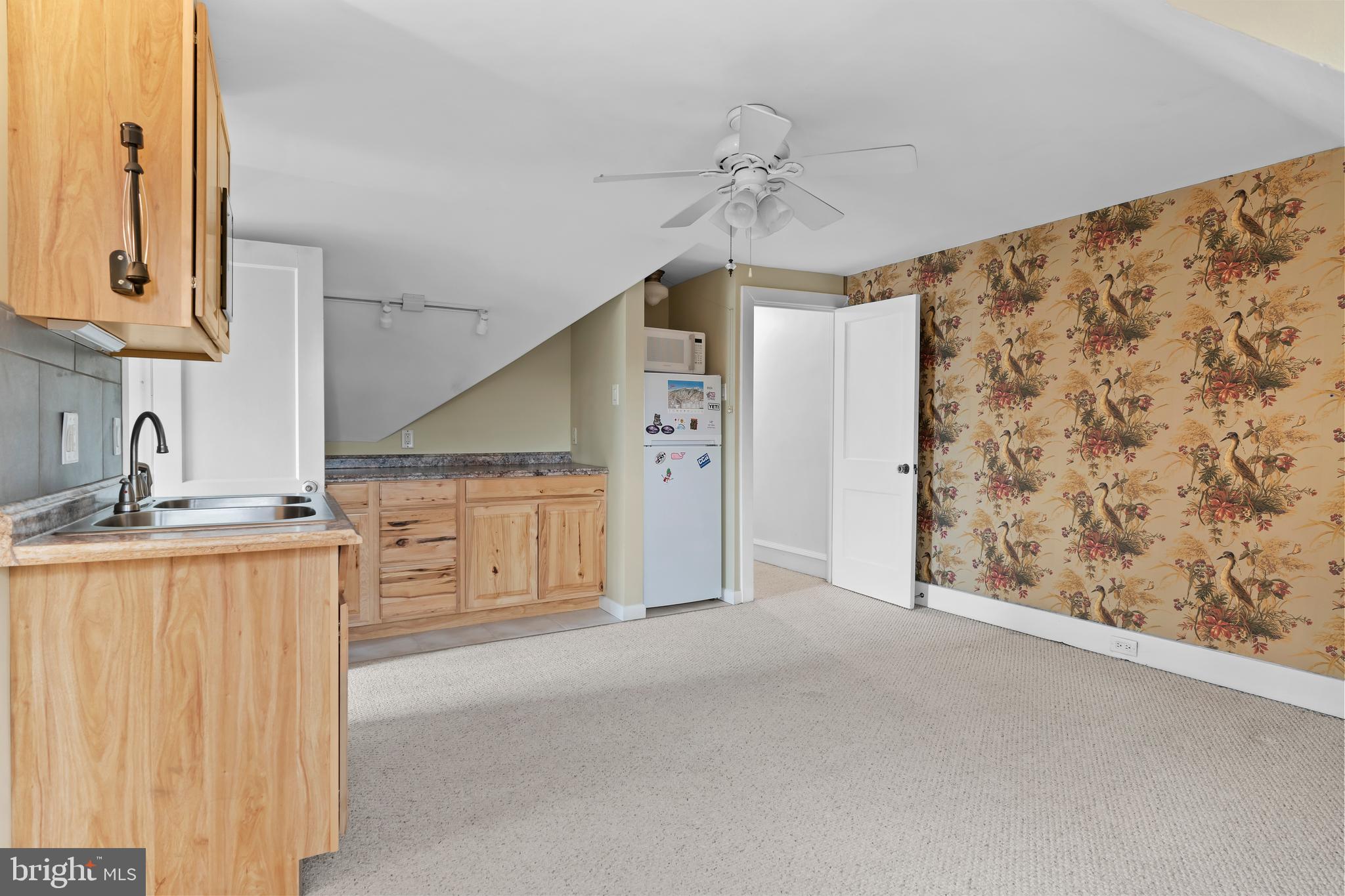 118 Graham Street Harrisburg, PA 17110 - Photo 32 of 43