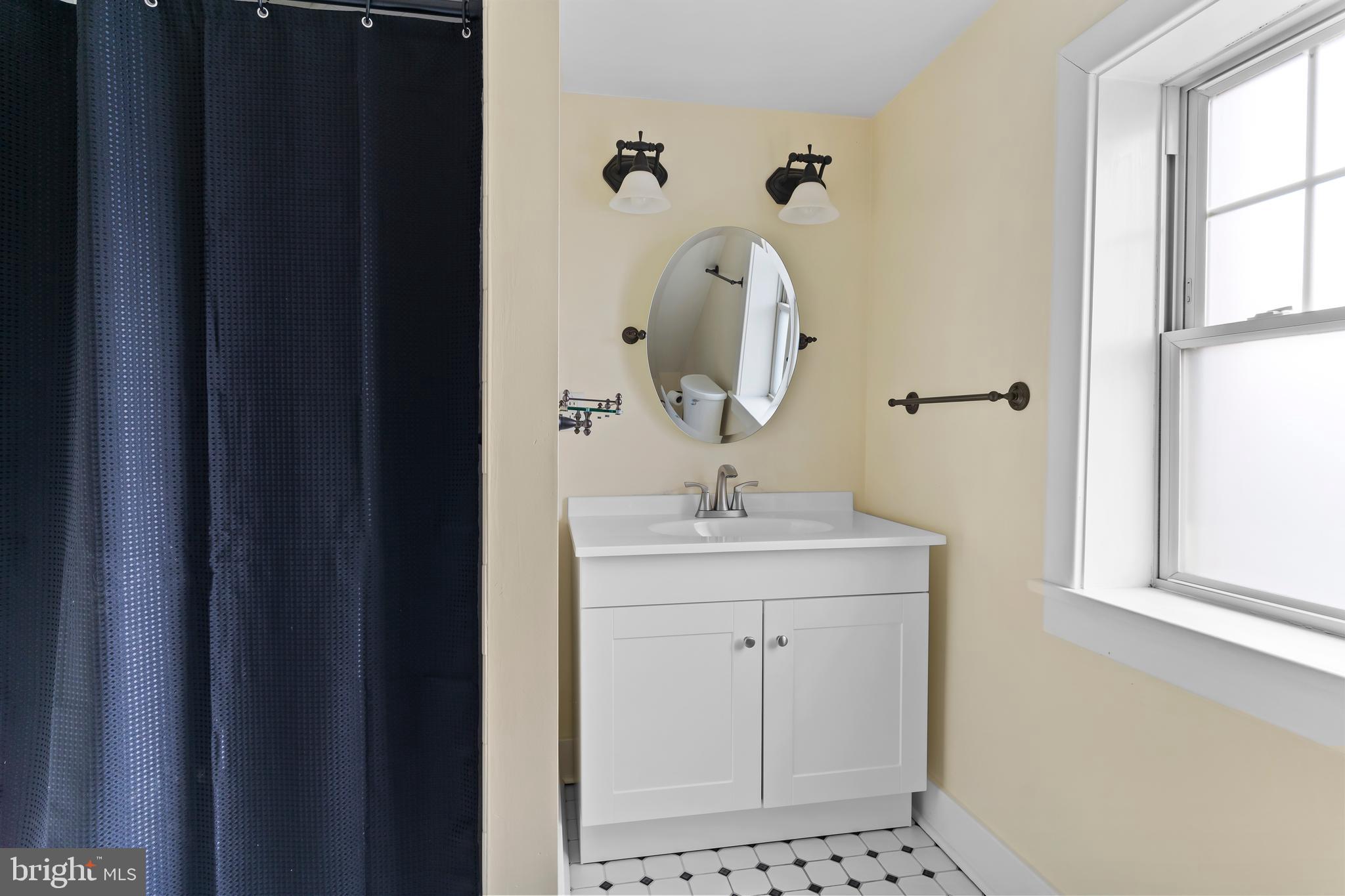 118 Graham Street Harrisburg, PA 17110 - Photo 35 of 43