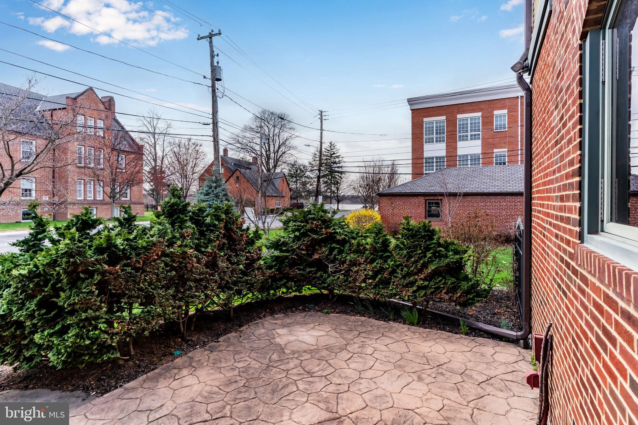 118 Graham Street Harrisburg, PA 17110 - Photo 38 of 43