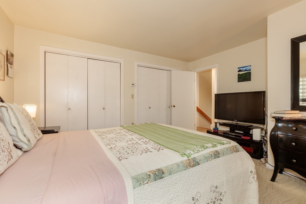 12 Shea Road Cambridge, MA 02140 - Photo 14 of 31