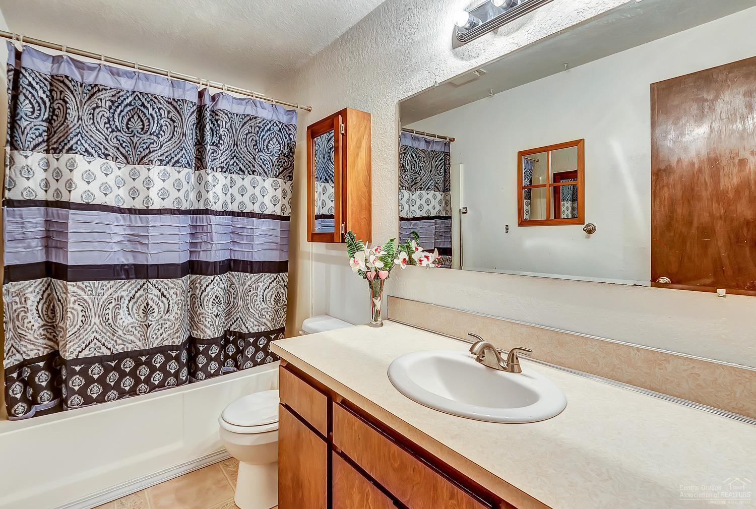 19451 Baker Road Bend, OR 97702 - Photo 18 of 25 Additional Photo