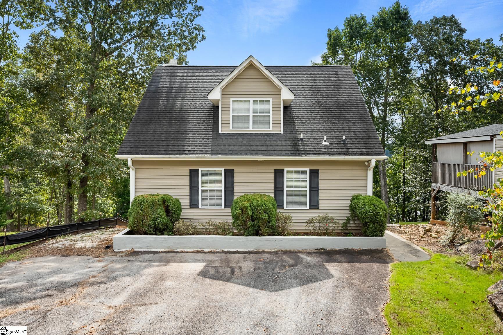 265 Capps Road Fair Play, SC 29643 - Photo 1 of 50