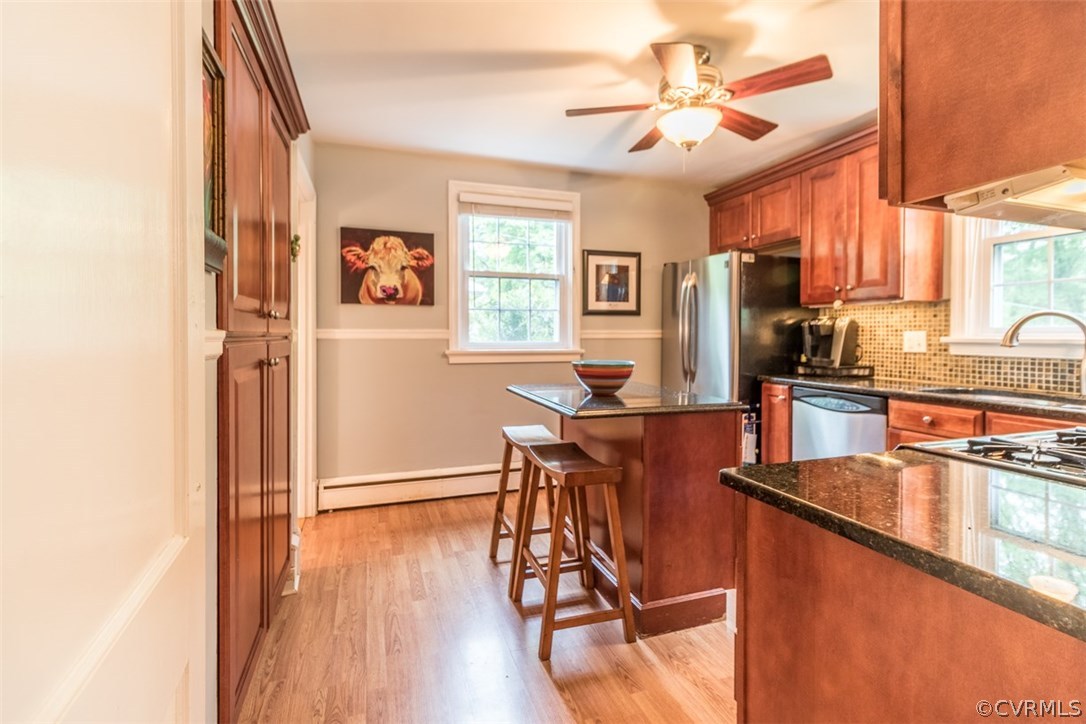 915 Ridge Top Road Henrico, VA 23229 - Photo 3 of 32 Gallery Image 3