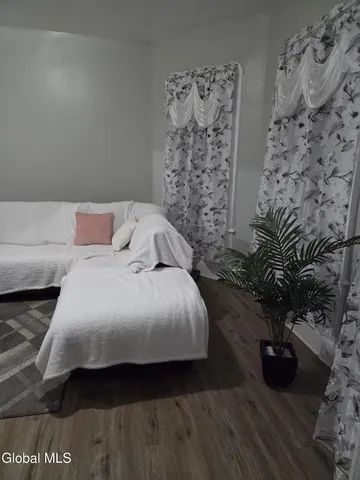 $299,900 | 458 Hulett Street, Schenectady, NY 12307